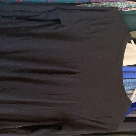 Super soft long black shirt - Picture 3 of 3